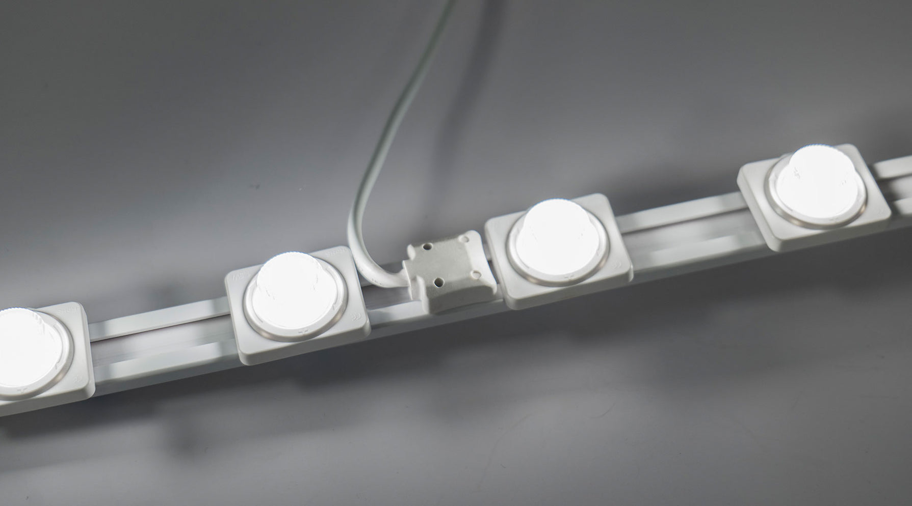 LED Track Module Lights | Step 1 Dezigns