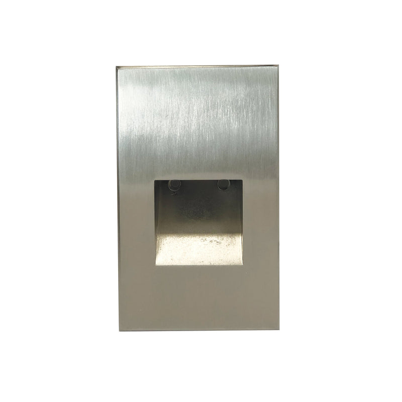 Ari LED Step Light with Vertical Face Plate