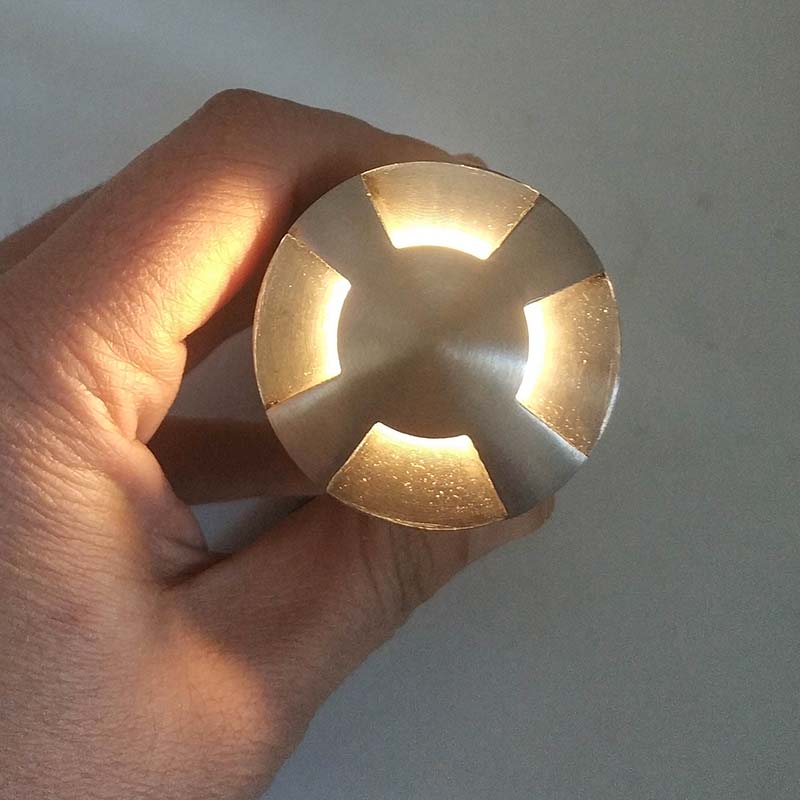 Miniluz LED para pozo de 2,5 pulgadas de diámetro y 3 W