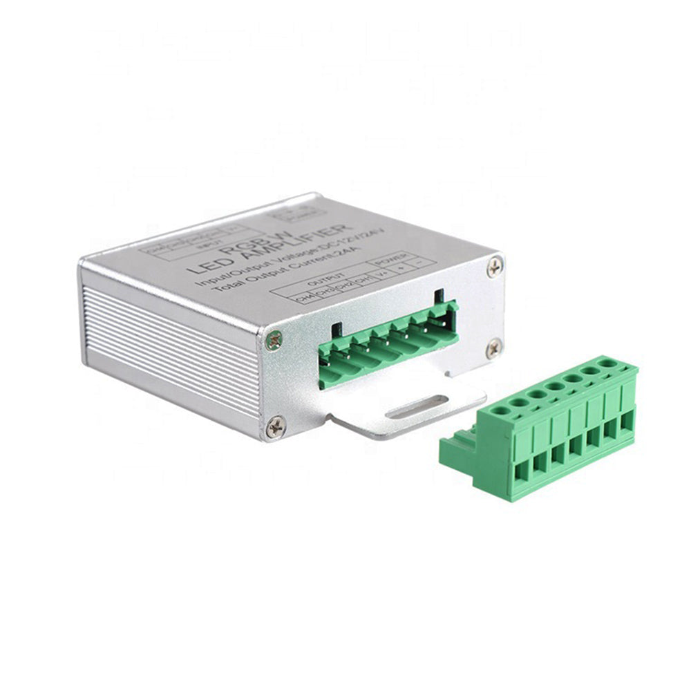 LED RGBW Data Signal Repeater 4-Channels | Step 1 Dezigns