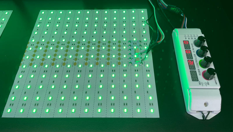 Lámina de iluminación LED RGBCW-WW Flex Grid